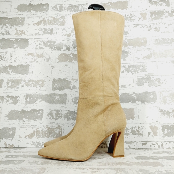 New Vince Camuto Tressara Tan Faux Suede Heeled Boots i687
